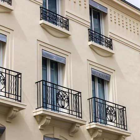 Hotel Charlemagne Neuilly-sur-Seine Exterior photo